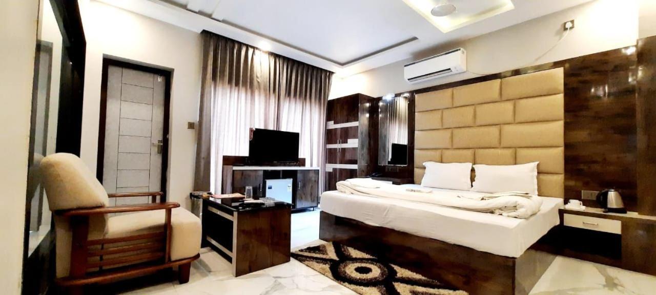 Samudra Bilas Hotel Мандармони Екстериор снимка